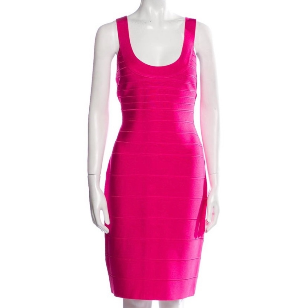 Herve Leger New Fuchsia Pink Bandage Dress Size Large fits Size 6-8 or 8-10